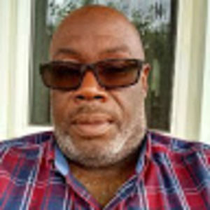 Meet your Posher, Louis